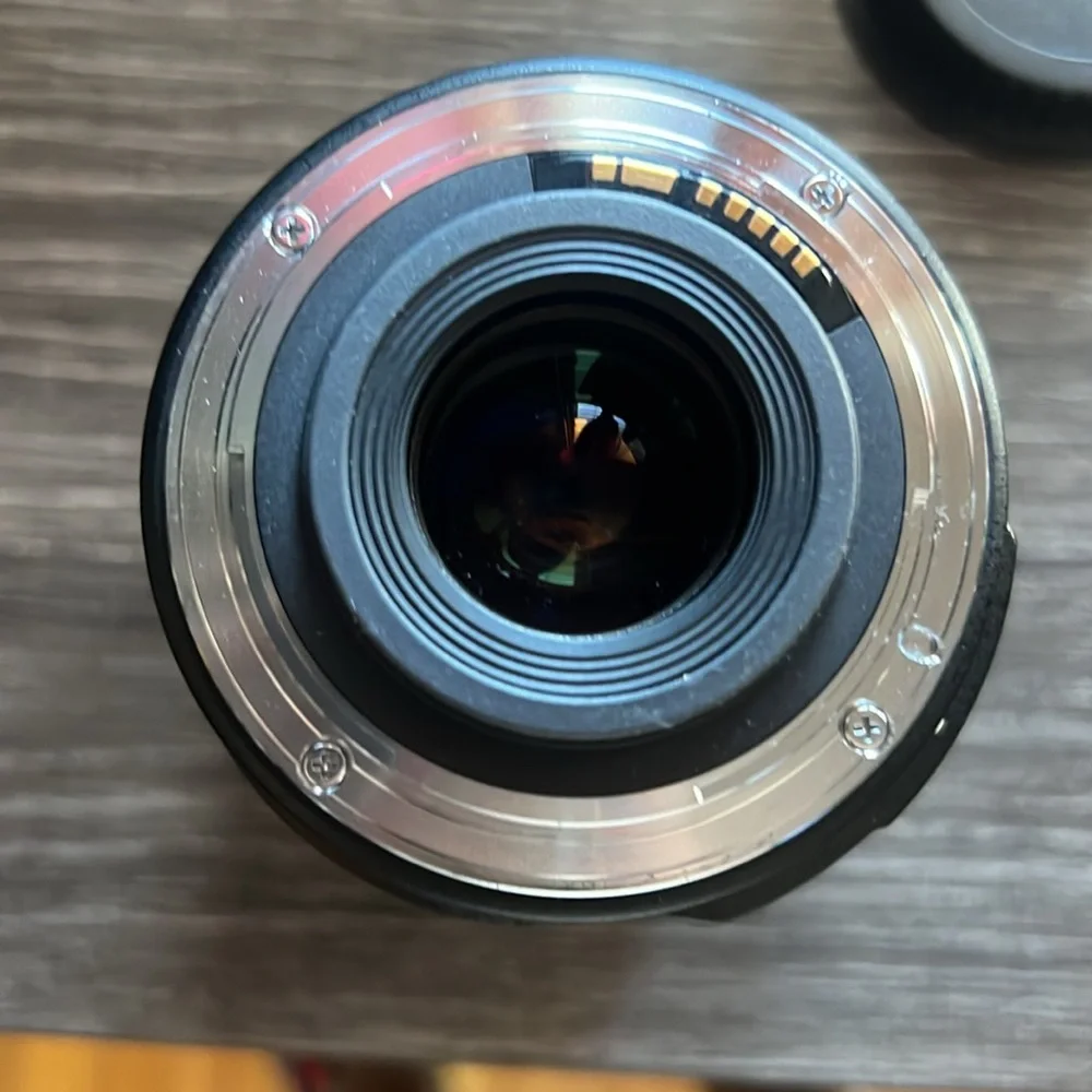 Canon EF-S 17-85mm f/4-5.6 IS USM Autofocus APS-C Lens, Black {67}